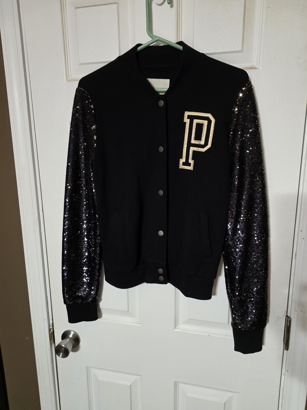 NWOT- VICTORIAS SECRET PINK SEQUIN VARSITY JACKET BLACK SIZE SMALL
